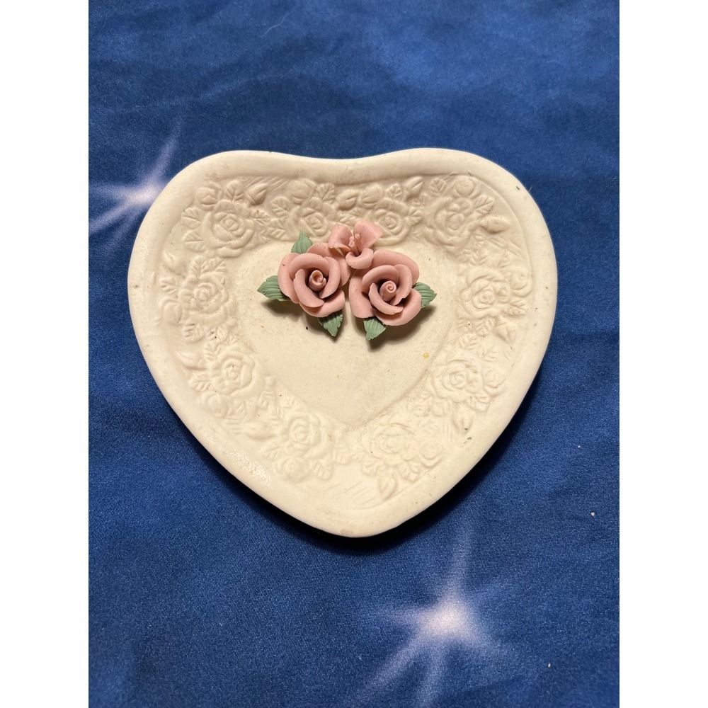 Estate Manor Collection Porcelain Heart Trinket Dish Pink Roses Cream Floral